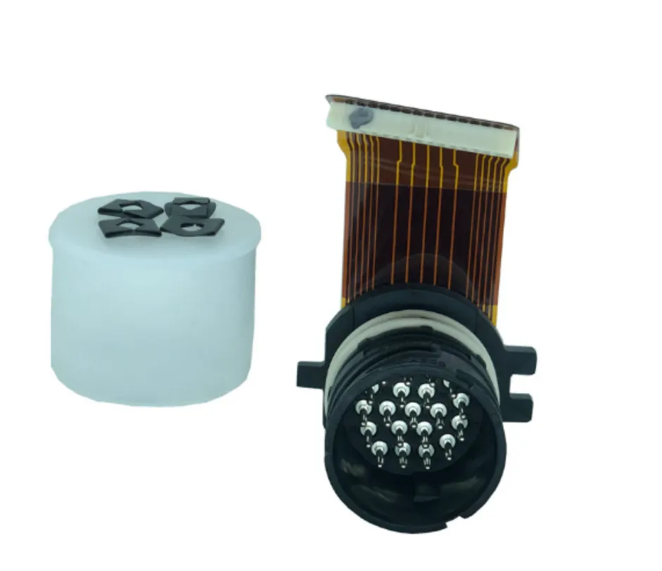 CONECTOR MERCEDES 4461802004